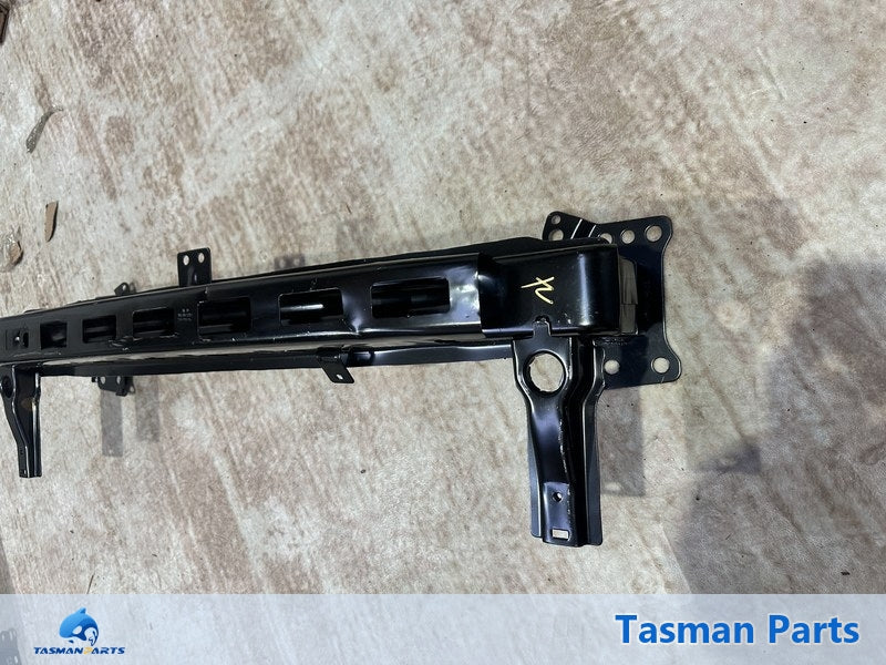 VW Golf MK6 2009-2011 Front Bumper Reinforcer - Aftermarket NEW - Right