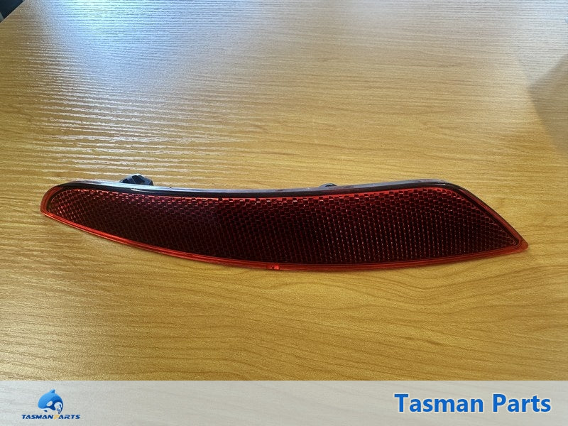 VW Golf MK6 2009-2011 RR Bumper Reflector - Aftermarket NEW - Front