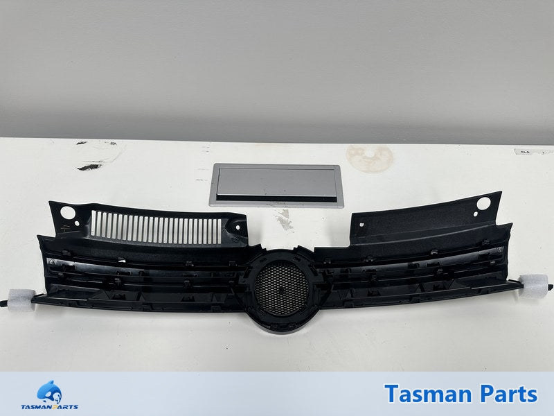 VW Golf MK6 2009-2011 Front Bumper Grille - Aftermarket NEW - Back
