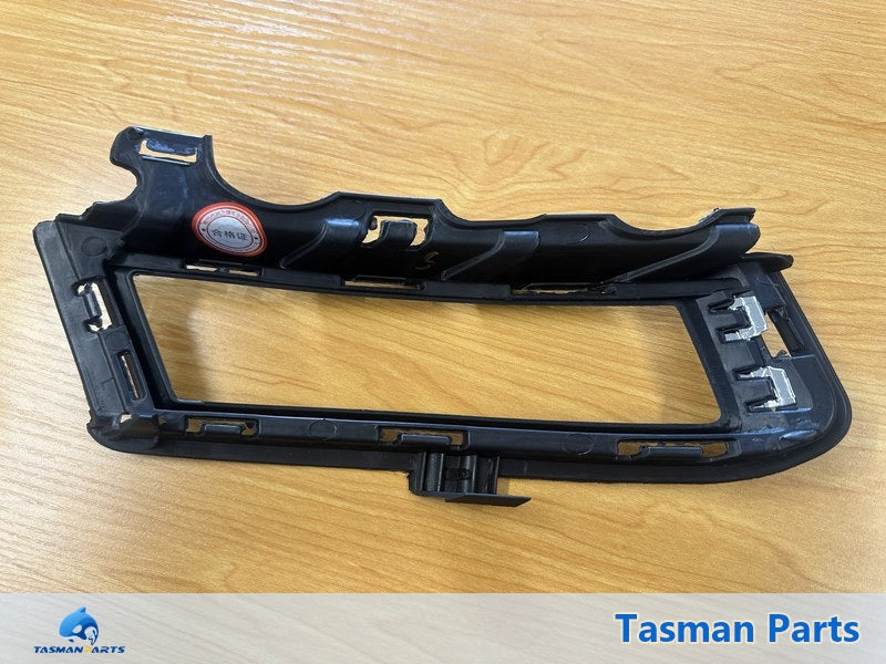 VW Golf MK7 2012-2016 Front Bumper Left Grille End - Aftermarket NEW - Back