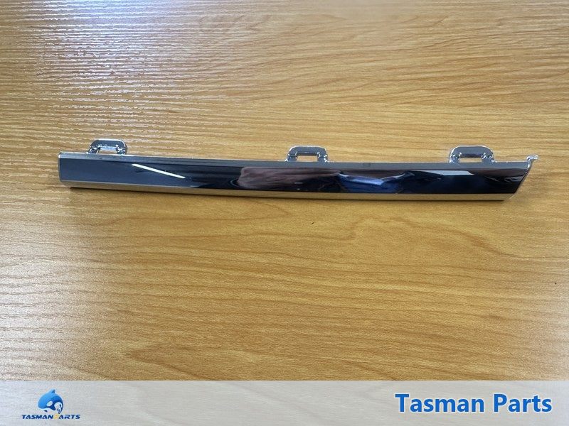 VW Golf MK7.5 2017-2019 Grille Lower - Genuine NEW - Front