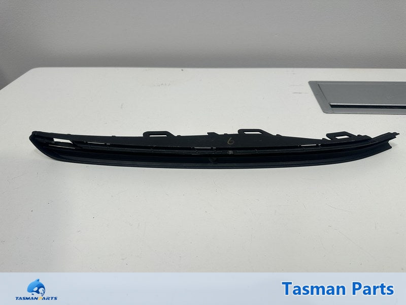 VW Golf MK7.5 2017-2019 LH Grille - Aftermarket NEW - Front