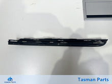 VW Golf MK7.5 2017-2019 RH Grille - Aftermarket NEW - Back