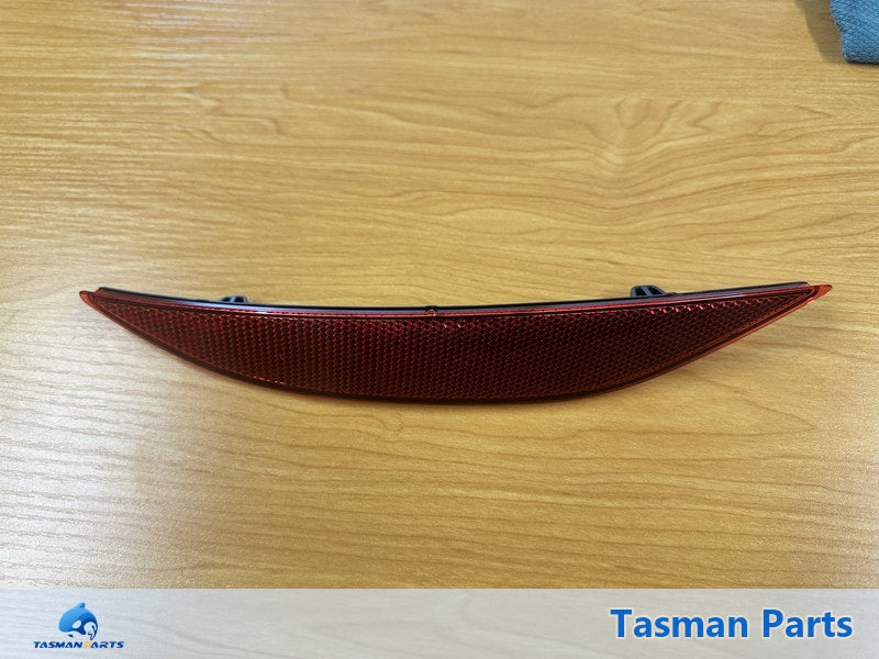 VW Golf MK7.5 2017-2019 LR Bumper Reflector - Genuine NEW - Front