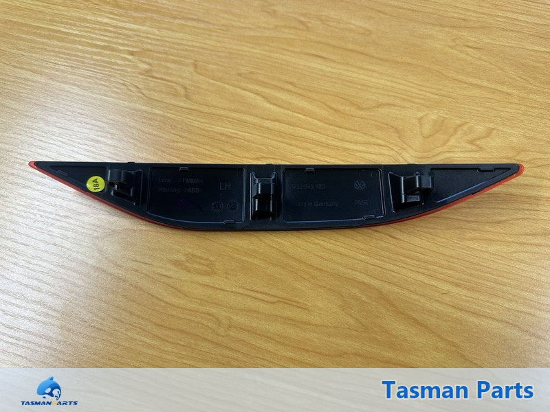 VW Golf MK7.5 2017-2019 LR Bumper Reflector - Genuine NEW - Back
