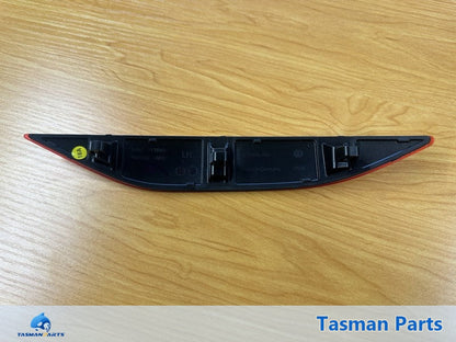 VW Golf MK7.5 2017-2019 LR Bumper Reflector - Genuine NEW - Back