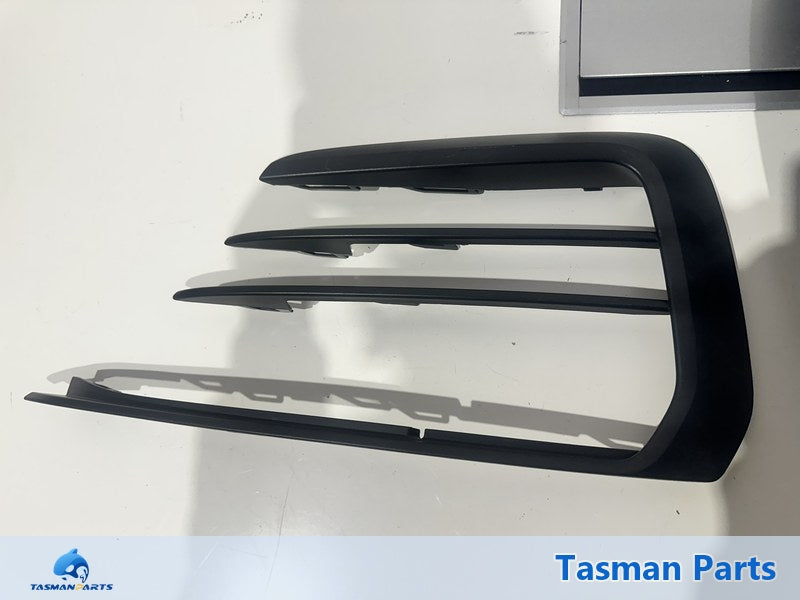 VW Golf MK7.5 2017-2019 Front Bumper Left Grille End - Genuine NEW - Front