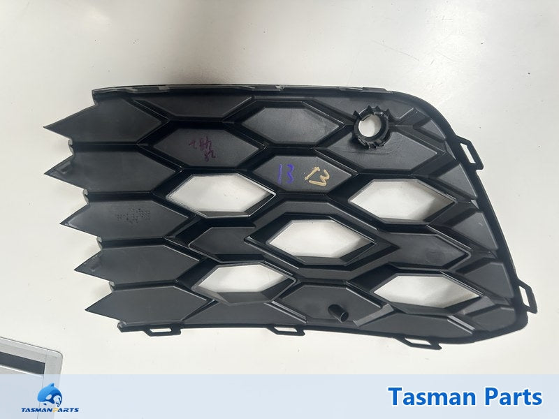 VW Golf MK8 2019-2023 Front Bumper Right Grille End - Genuine NEW - Back