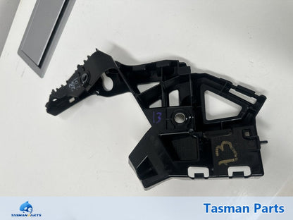 VW Golf MK8 2019-2023 LF Bumper Retainer - Genuine NEW - Front