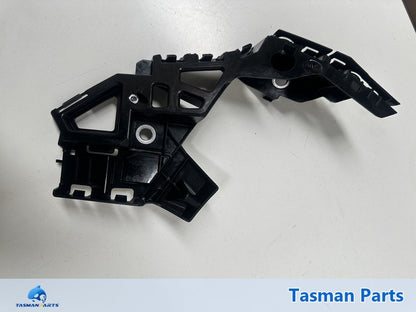 VW Golf MK8 2019-2023 LF Bumper Retainer - Genuine NEW - Front